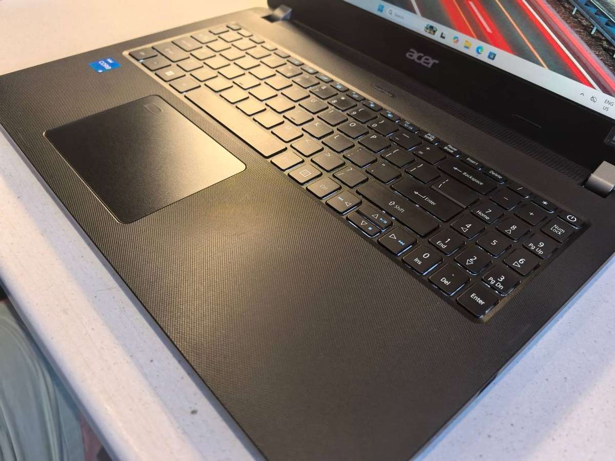 11th Gen Acer Travelmate P215 with i5-1135G7, 8GB DDR4, 512GB NVMe SSD, FHD