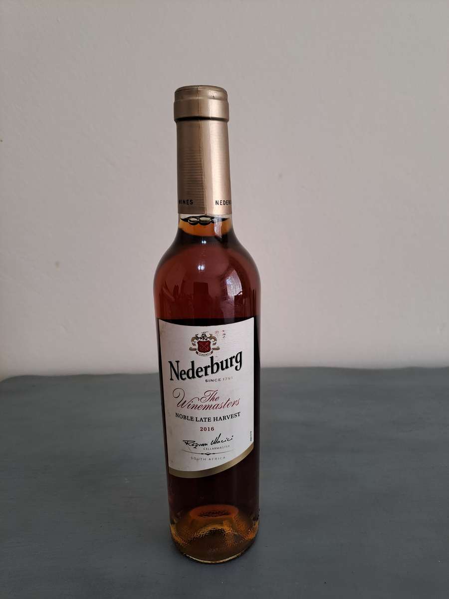 2016 Nederburg Noble Late Harvest, 375ml, Sealed and full.