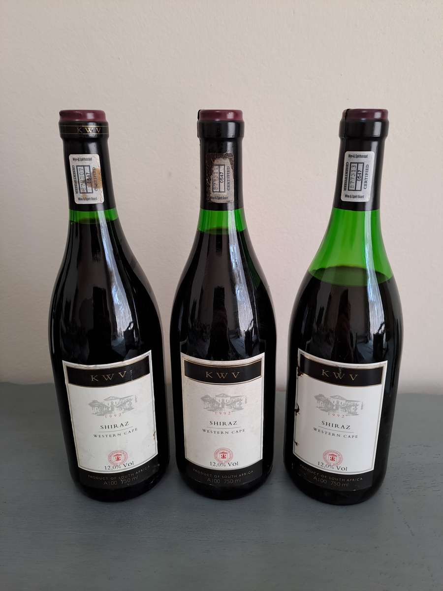 3 x 1992 KWV Shiraz Wine, 750ml, 12%, unopened.