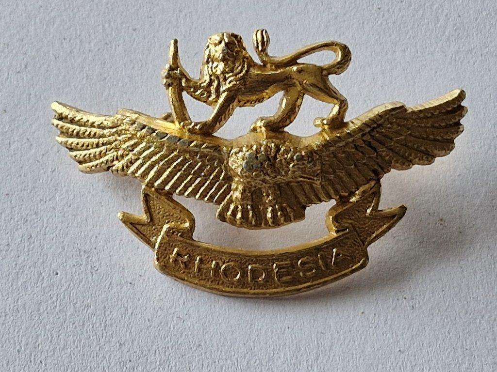 Rhodesian Air Force Cap badge.