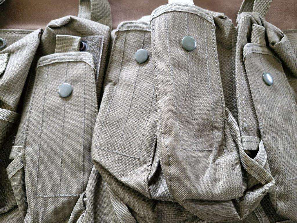 Unknown chest webbing, private purchase?