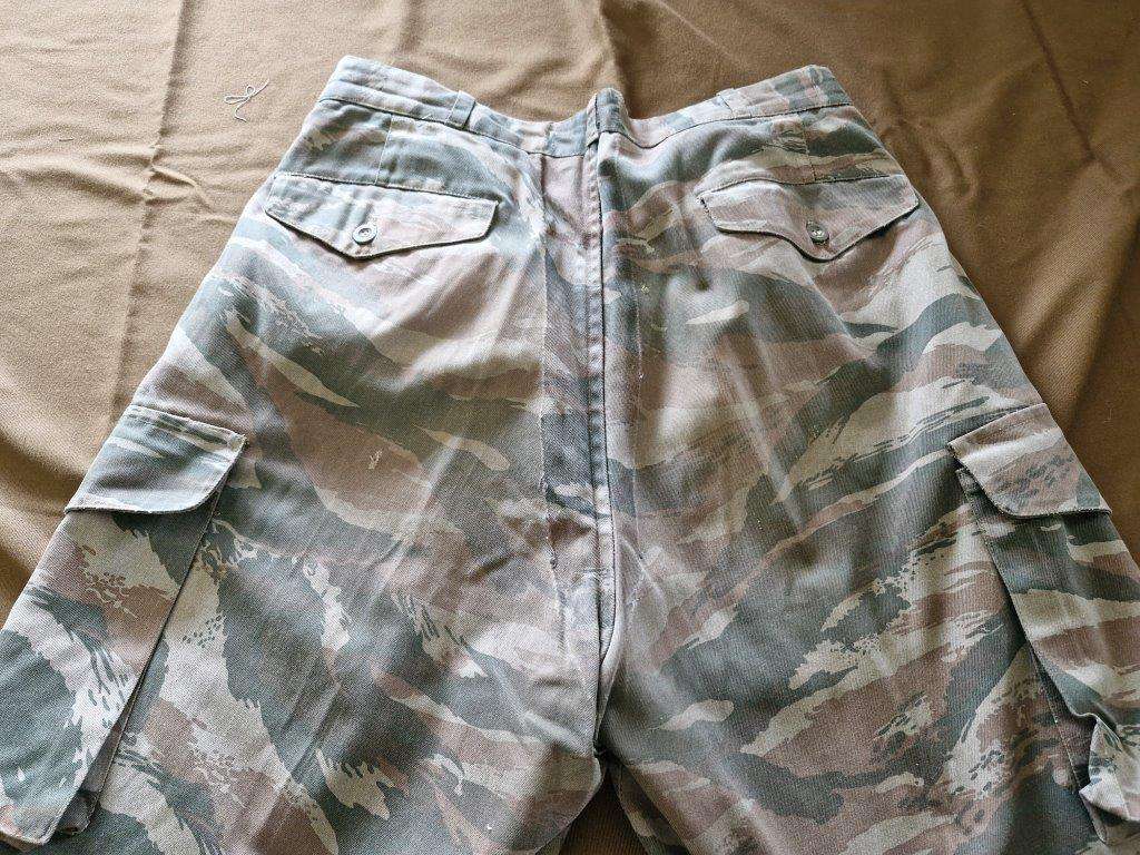 South African Bush War Cuban Lizard pattern camo trousers. 41 Cm across the waist