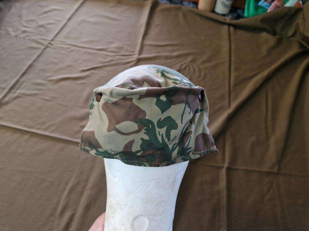 SAP Task Force camo Flap cap. Flap intact. 58 Cm.