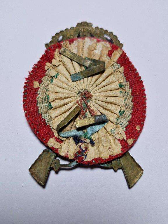 WW2 Italian Army Infantry Unit Helmet Badge. Fastening plates intact.