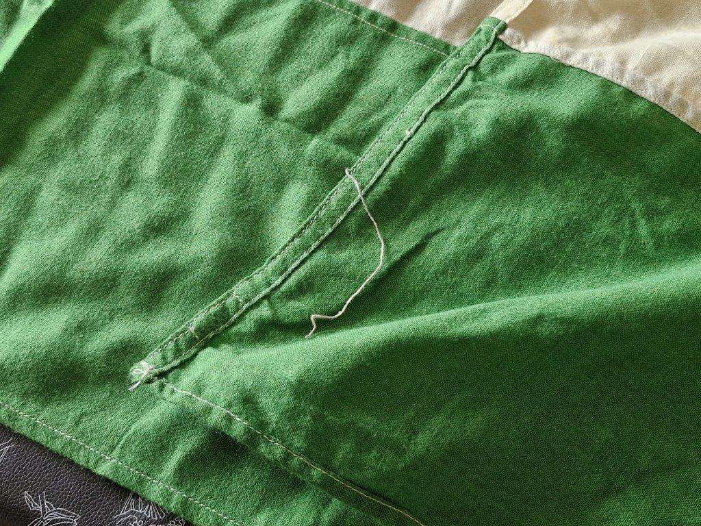 Zimbabwe Rhodesian flag. Rope and toggle intact. Maker William Smith and Gourock. 85 Cm x 185 Cm