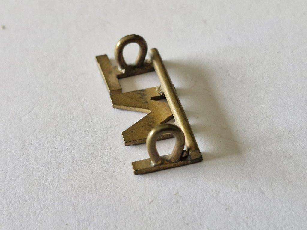 Thornycroft's Mounted Infantry shoulder title/Slouch hat badge. Boer War era