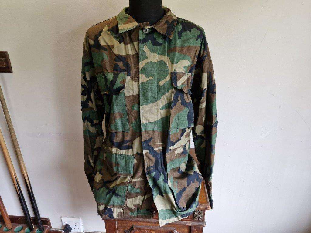 US Woodland Camo Combat Jacket. 54 Cm Armpit to Armpit