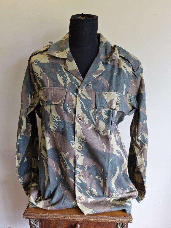 Transkei Defence Force Camo shirt. 52 Cm Armpit to Armpit.