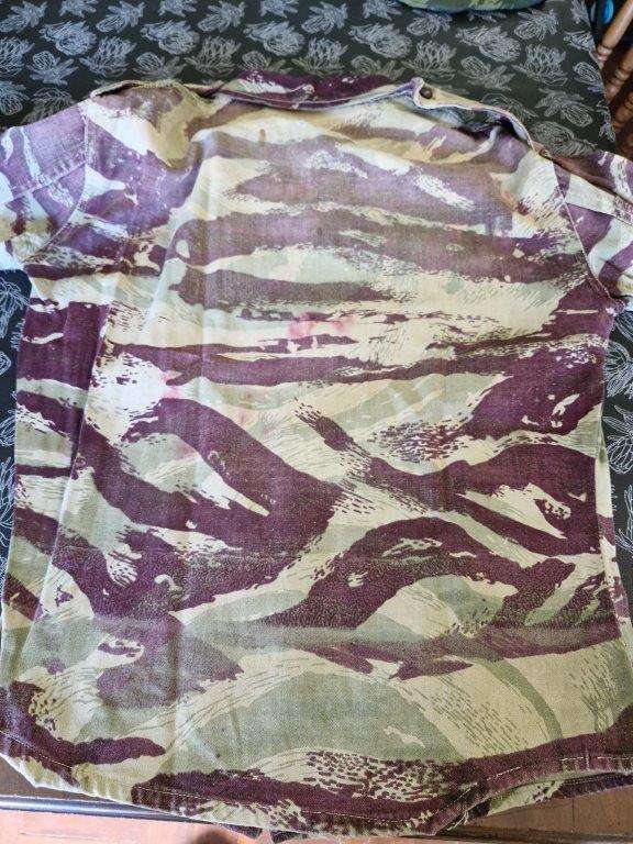 French Lizzard Camo Shirt. 52 Cm Armpit to Armpit.