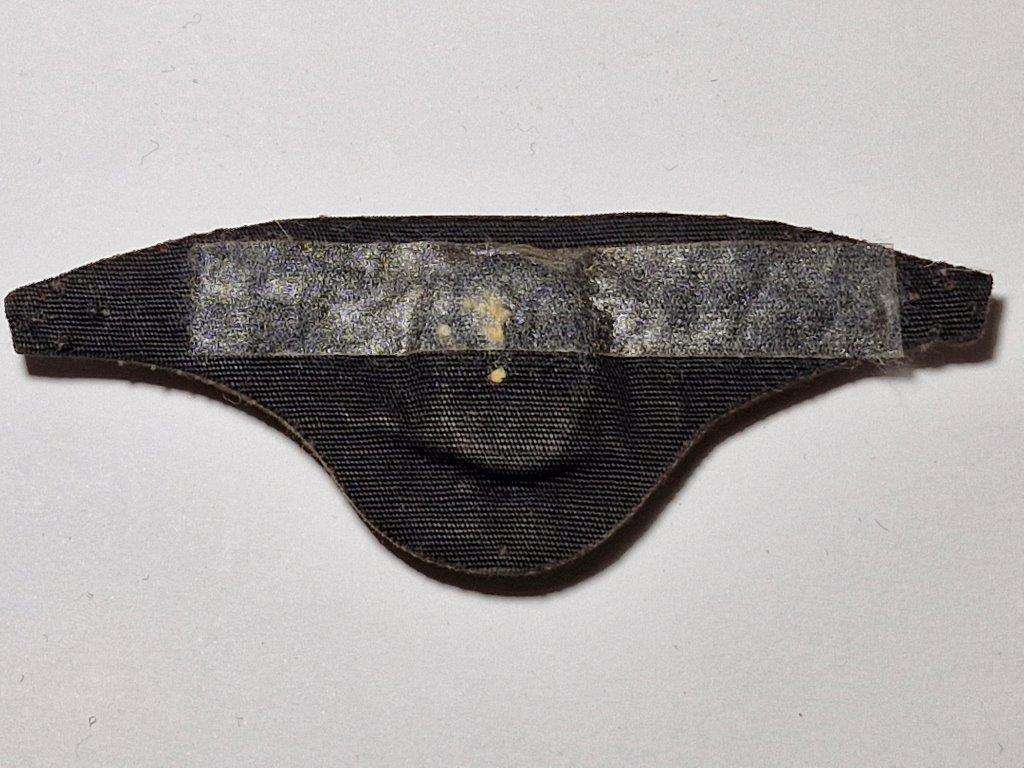 South West Africa Unknown Pilot wing. Flight Club? 100mm wide