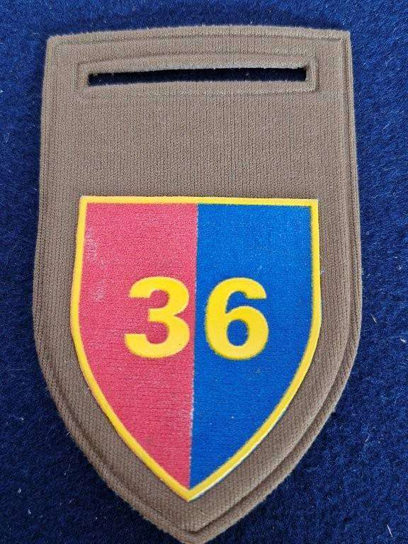SADF 36 Medium Workshop shoulder flash.