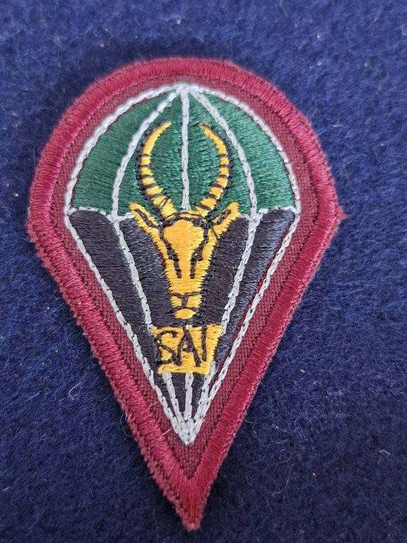1 Parachute Battalion Beret Badge. Copy?