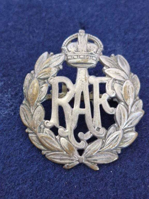 Royal Air forceI Cap Badge