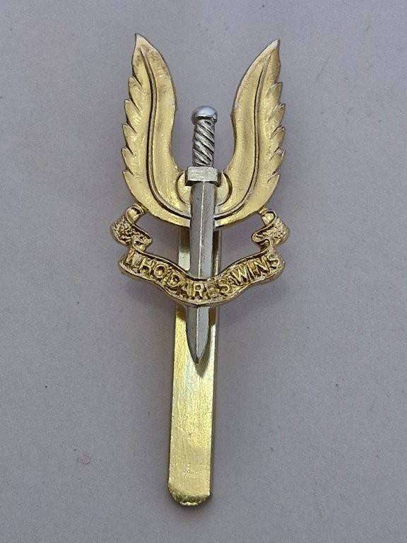 British SAS cap badge