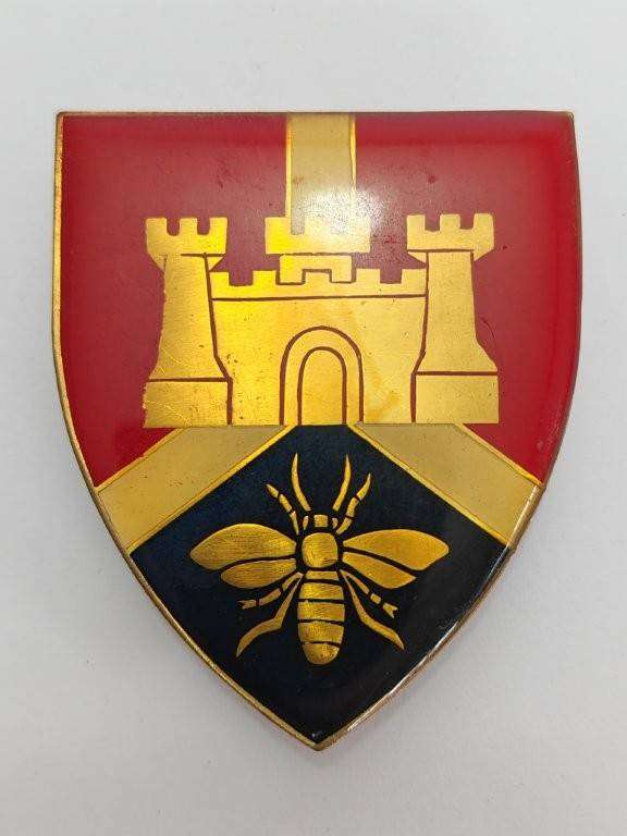 SADF 17 Field Regiment Shoulder flash. Pins Intact.