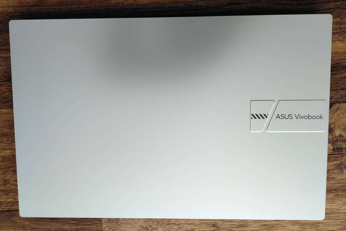 ASUS CORE i5 13th gen, 16GB, 512GB LIKE NEW