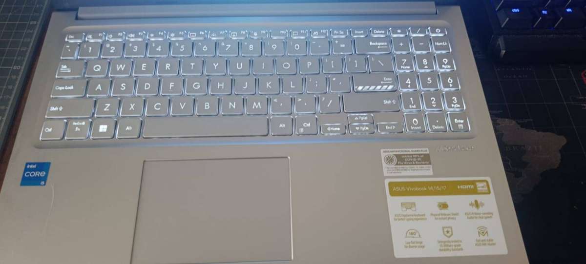 ASUS CORE i5 13th gen, 16GB, 512GB LIKE NEW