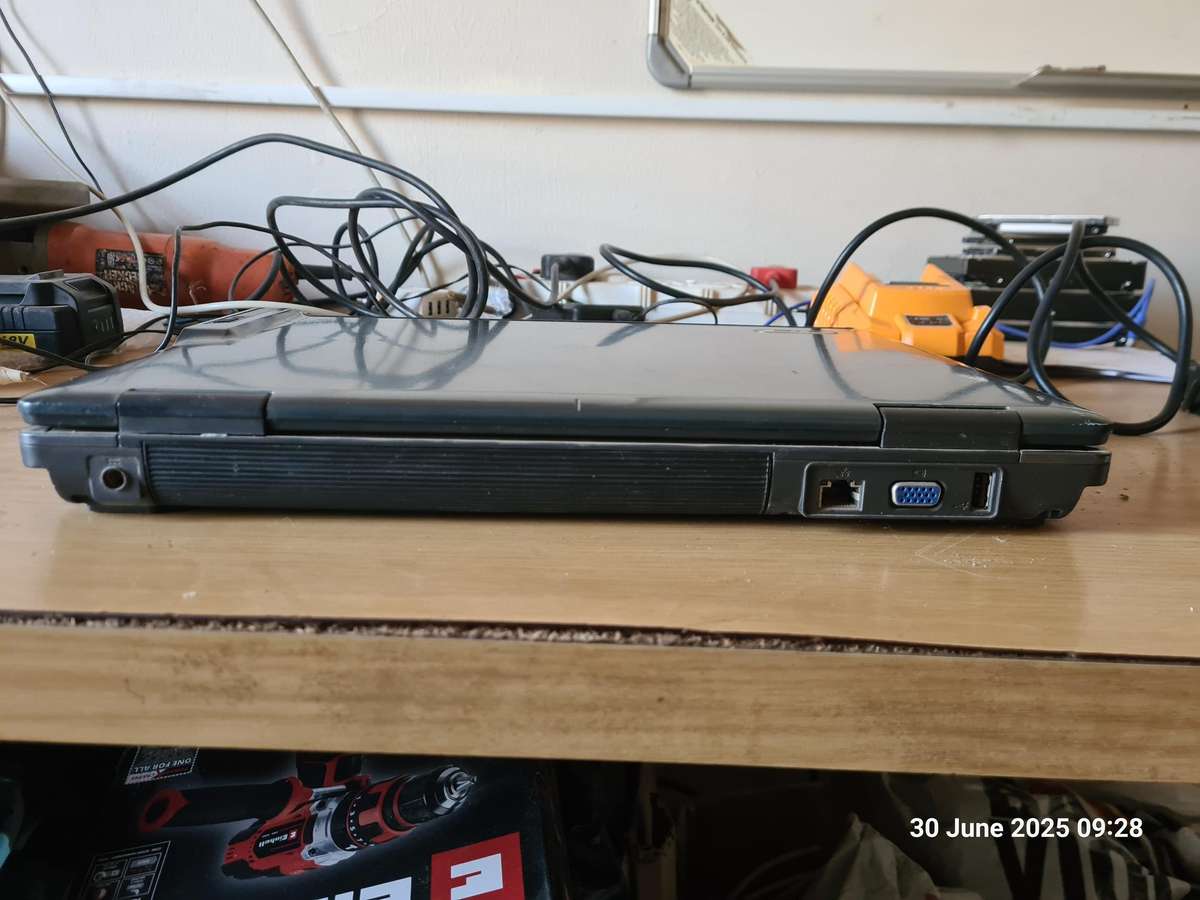 Acer TravelMate  5730 For spares/Repairs