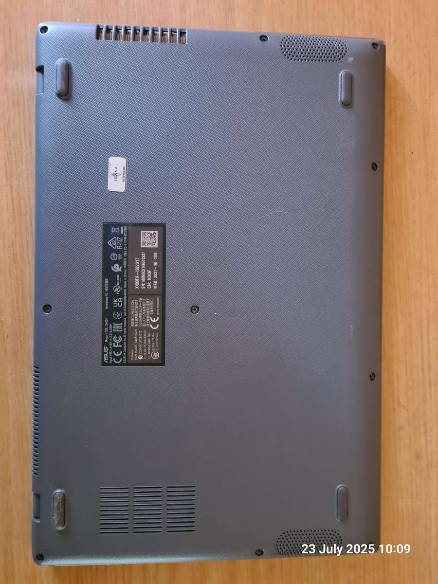 ASUS x409F i3 10th Gen -  4GB ram - Hard drive removed. Charger not included