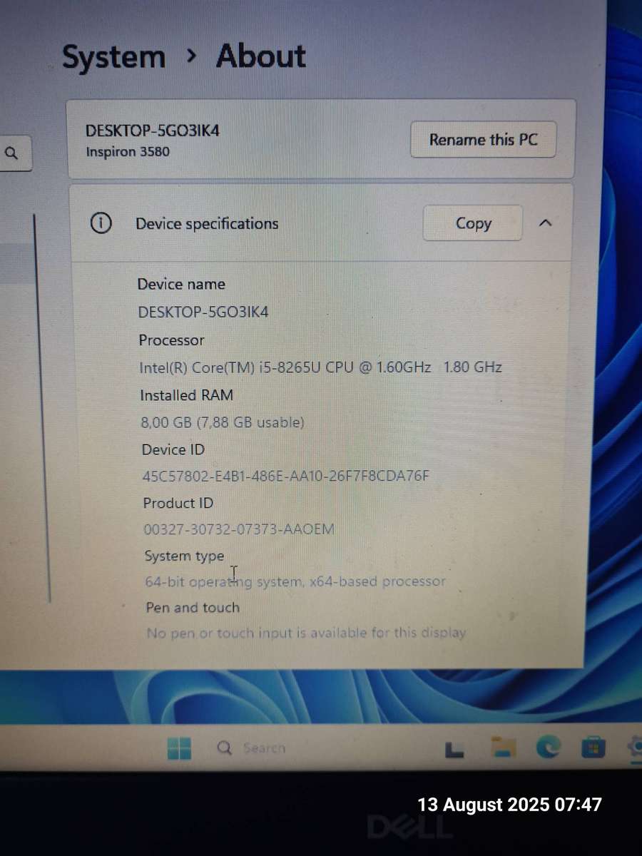 ***Late entry*** Dell Inspirion 15 - i5 8th gen, 8gb ram, 1TB HDD- Faulty battery