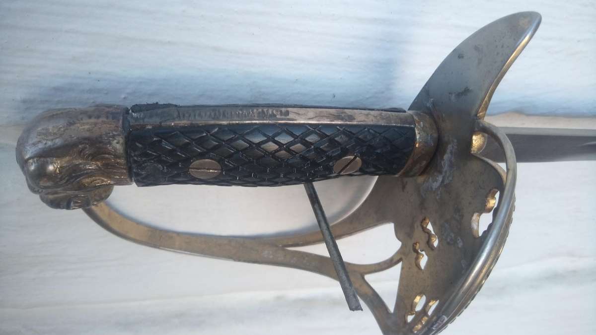 Sword Spanish officers lion head sword