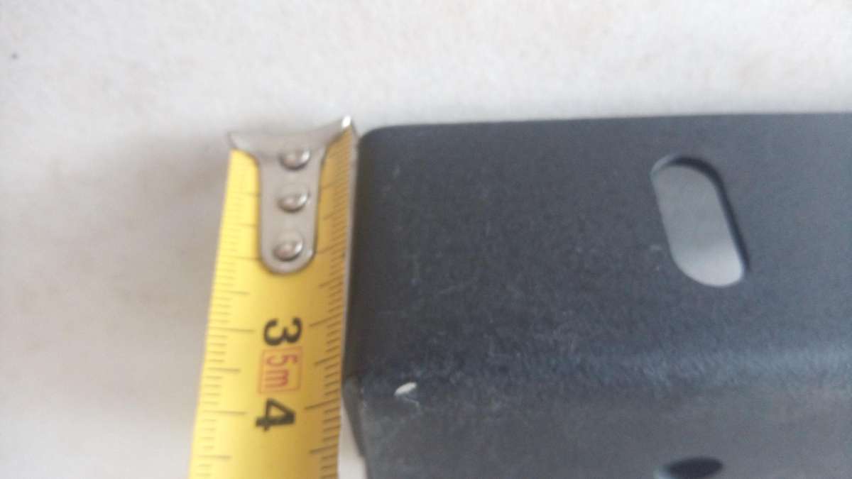 Vehicle roof rack brackets