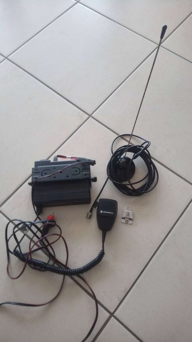 Motorola two way vehicle radio