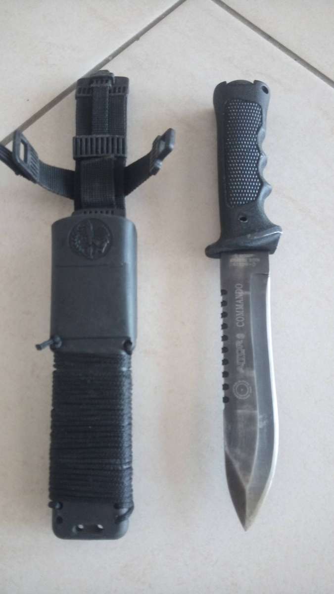 Spanish military knife