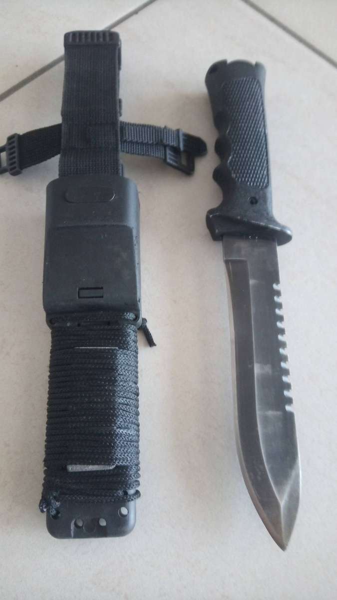 Spanish military knife