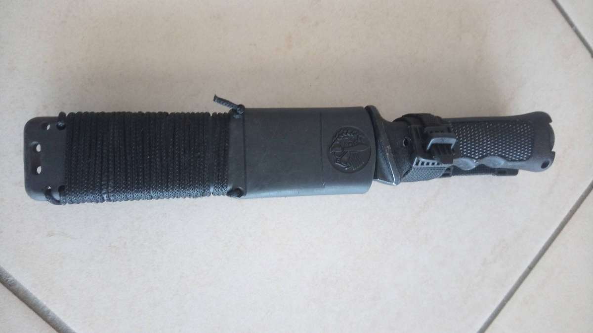 Spanish military knife