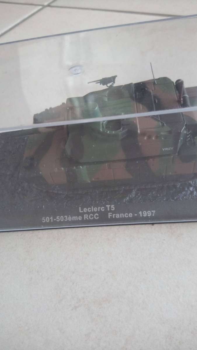 Model tank