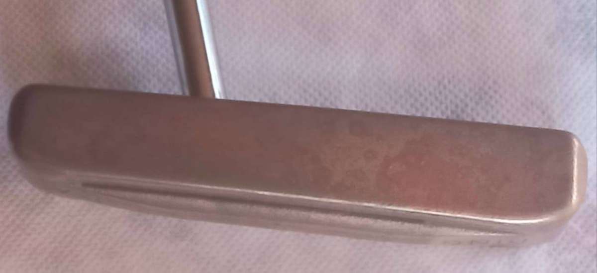 Rare Opportunity to Buy an Iconic 1-A Ping Putter - Making Ping Sound when Putting