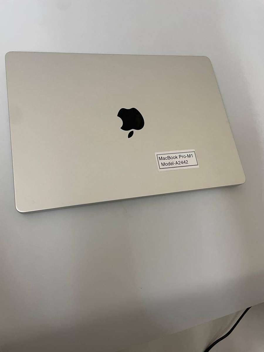 Macbook Pro M1 14"