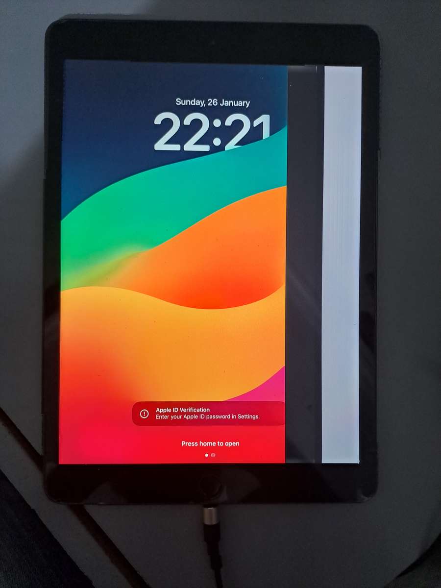 iPad 9th Gen 64gb Wifi *PLEASE READ*