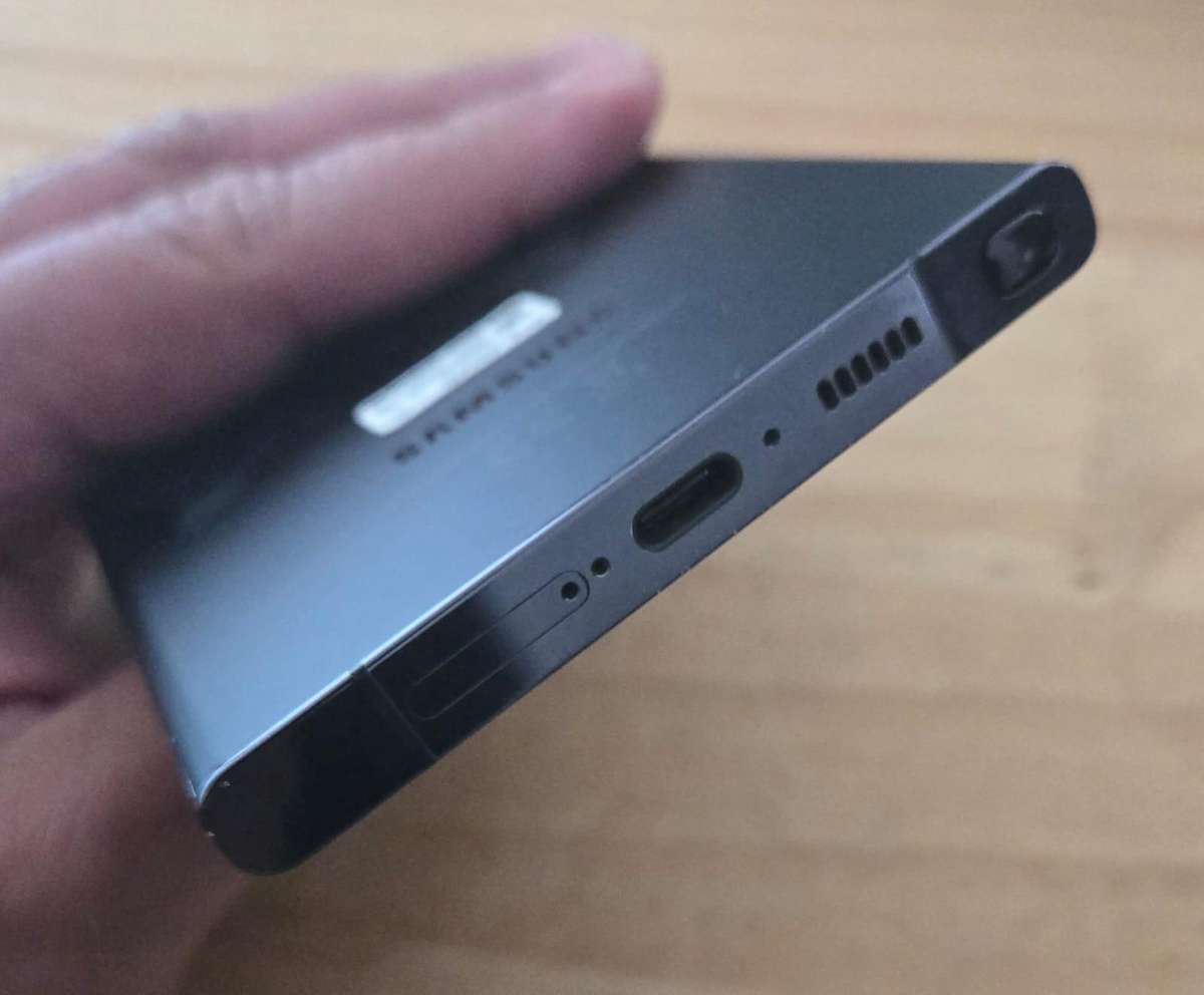 Samsung S23 Ultra - Excellent Condition!