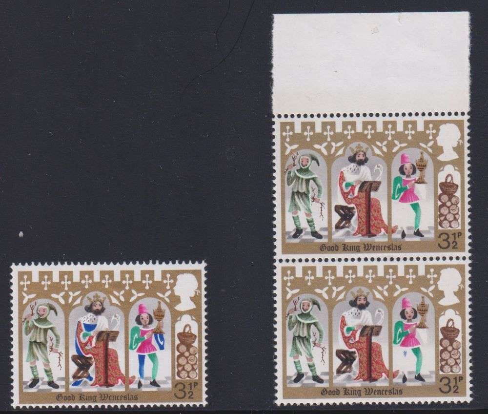 GREAT BRITAIN 1973 CHRISTMAS 3 1/2p PAIR BLUE PRINTING OMITTED CV £500+