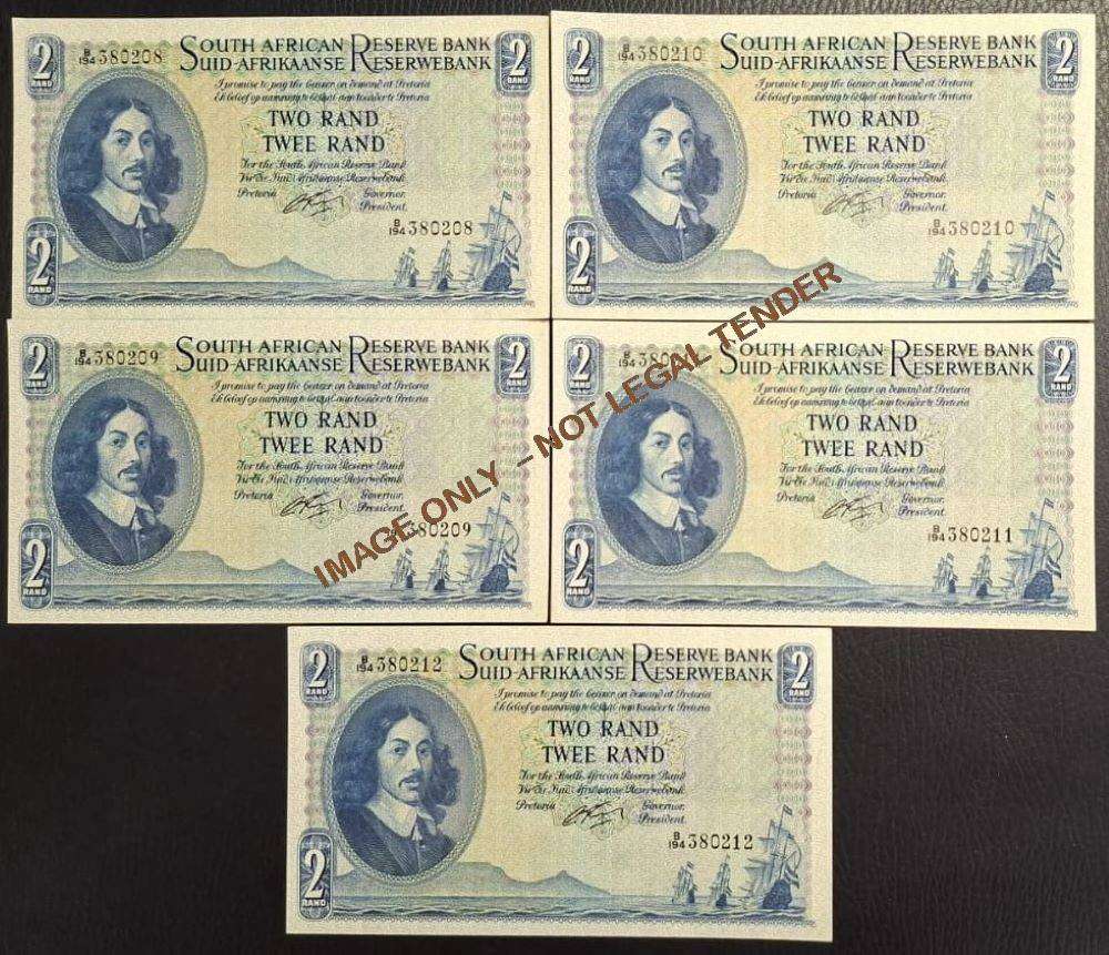 G. RISSIK  UNC TWO RAND BANKNOTES - 5 NOTES IN SERIES