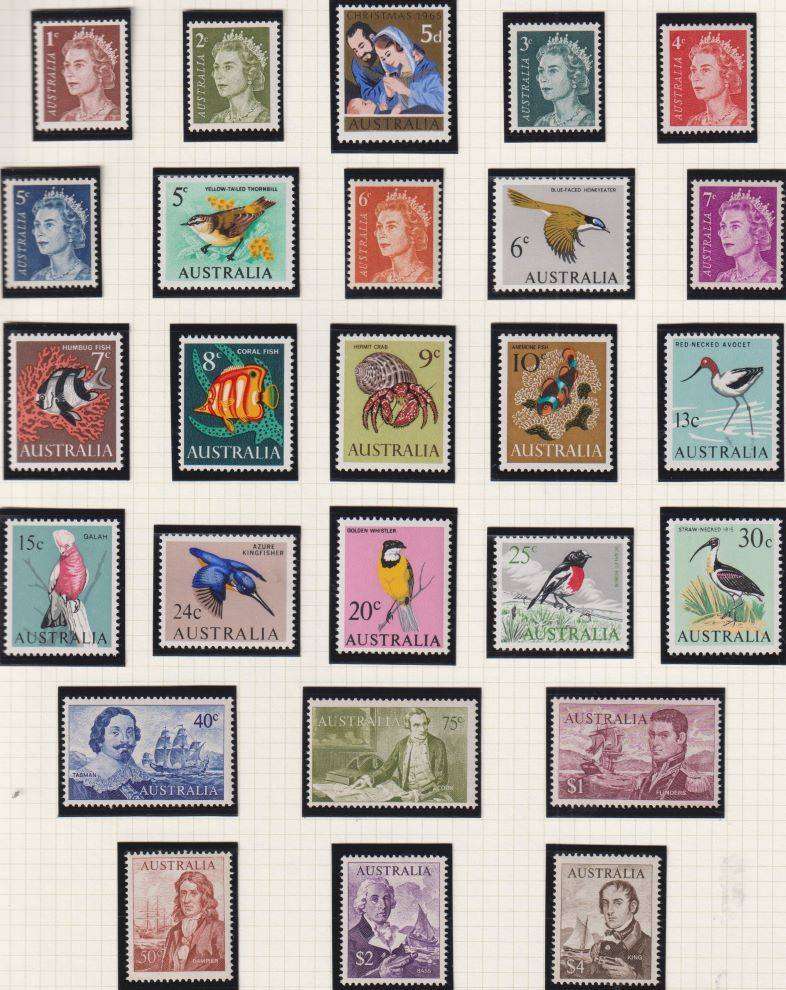AUSTRALIA SUPERB  UNMOUNTED MINT COLLECTION INCLUDING HIGH VALUES - HIGH CV