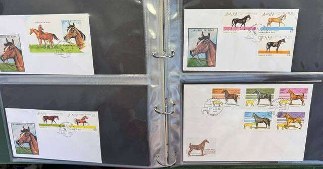 FABULOUS COLLECTION OF 99 HORSES FDC'S IN 2 BINDERS