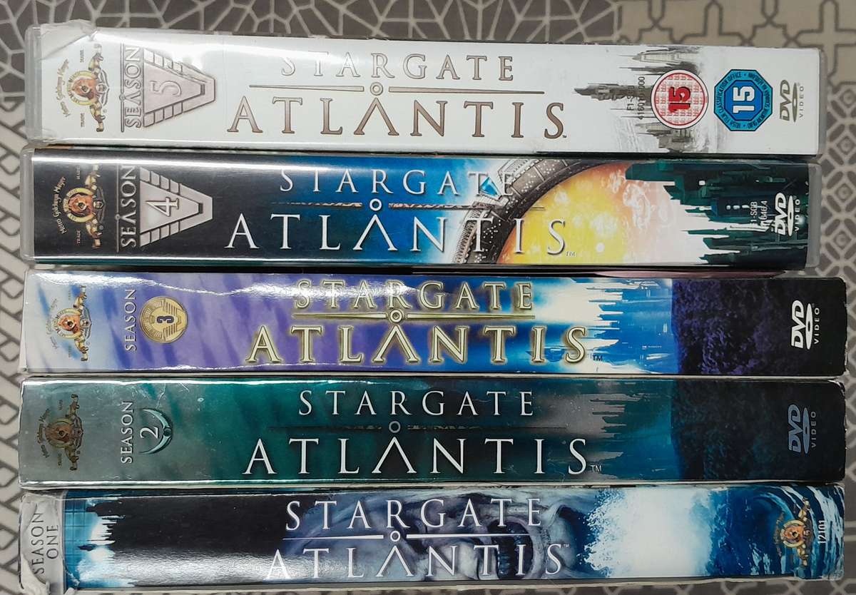 Stargate Atlantis - complete series seasons 1 to 5 DVD bundle