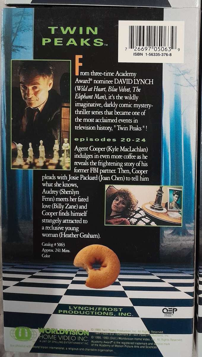 Twin Peaks - Series 1 & 2 VHS Box Set PLUS Pilot and Fire Walk With Me VHS bundle (USA NTSC format)