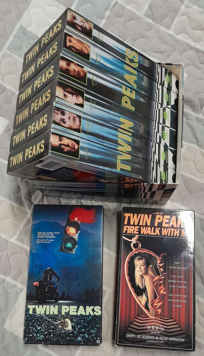 Twin Peaks - Series 1 & 2 VHS Box Set PLUS Pilot and Fire Walk With Me VHS bundle (USA NTSC format)