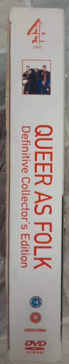 Queer as Folk - Definitive Collector's Edition 4 DVD set (Complete UK series 1 & 2) (Gay interest))