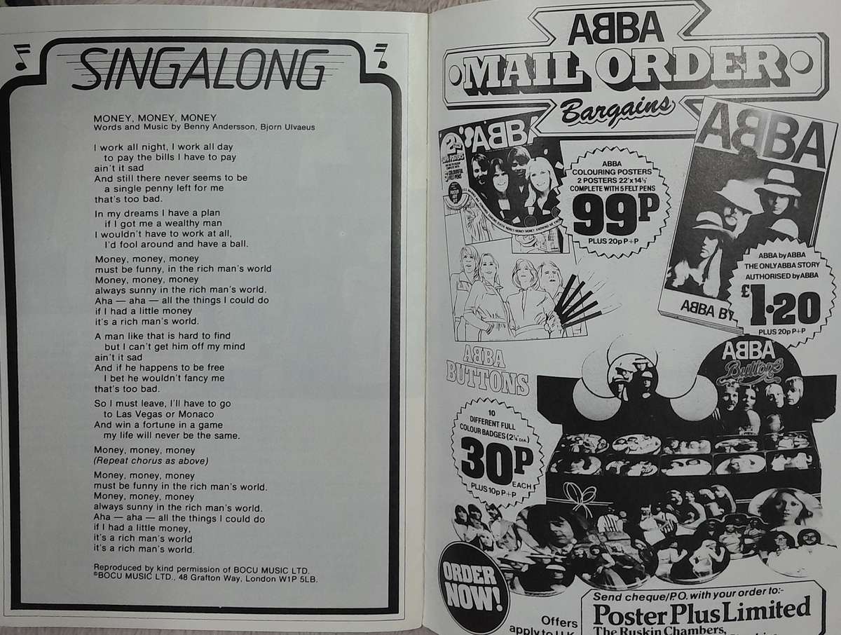 ABBA - Bundle of 3 cassettes and 2 Official Magazines (Super Trouper, The Visitors, The Singles)