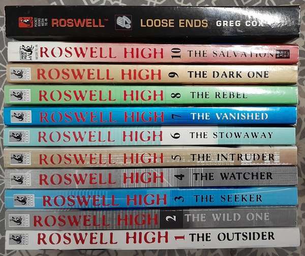 Roswell High - 10 Book series (Roswell tv series)