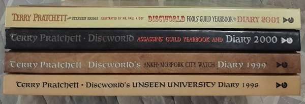 Discworld - bundle of rare Diaries - 1998 - 2001 (4 hardcover Yearbooks / Diaries) Terry Pratchett