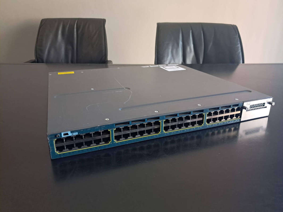CISCO Catalyst 3560-X Series PoE+ 48 Switch