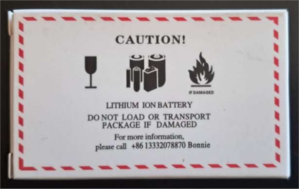 2 x Rechargeable Li-Ion 18650 2600mAh 3.7V batteries