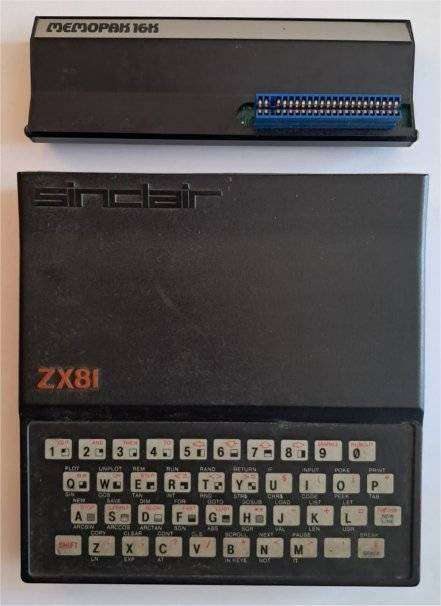 Sinclair ZX81 Computer with extended 16K Memopak