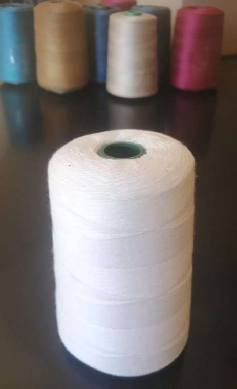 BULK Spun Polyester Yarn White
